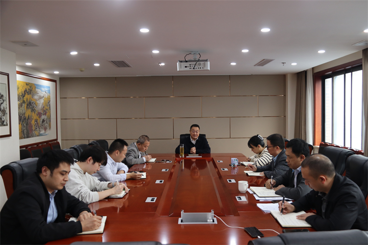 鄧華主持召開集團冷鏈、外貿進出口業務專題會